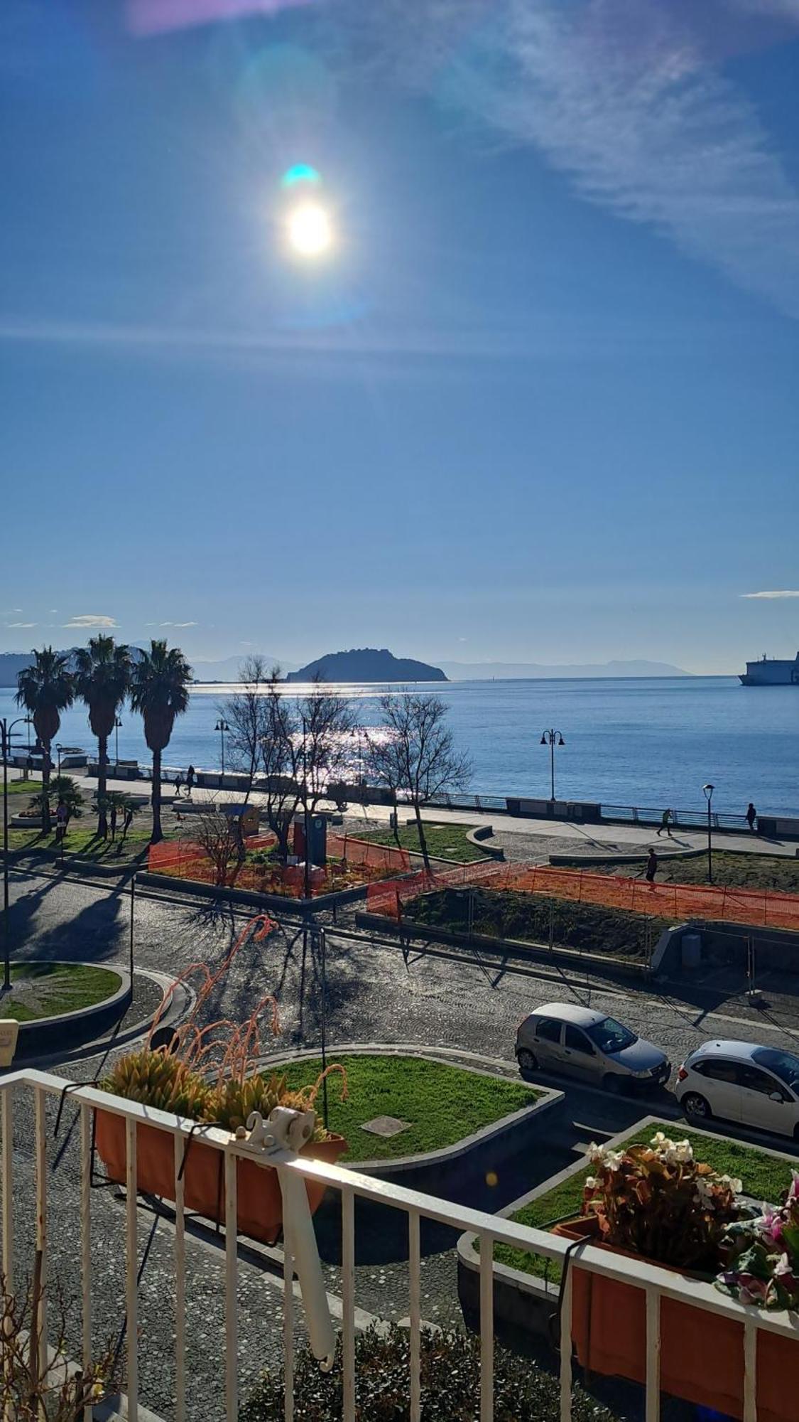 Terrazza Miracapri Apartment Pozzuoli Exterior foto